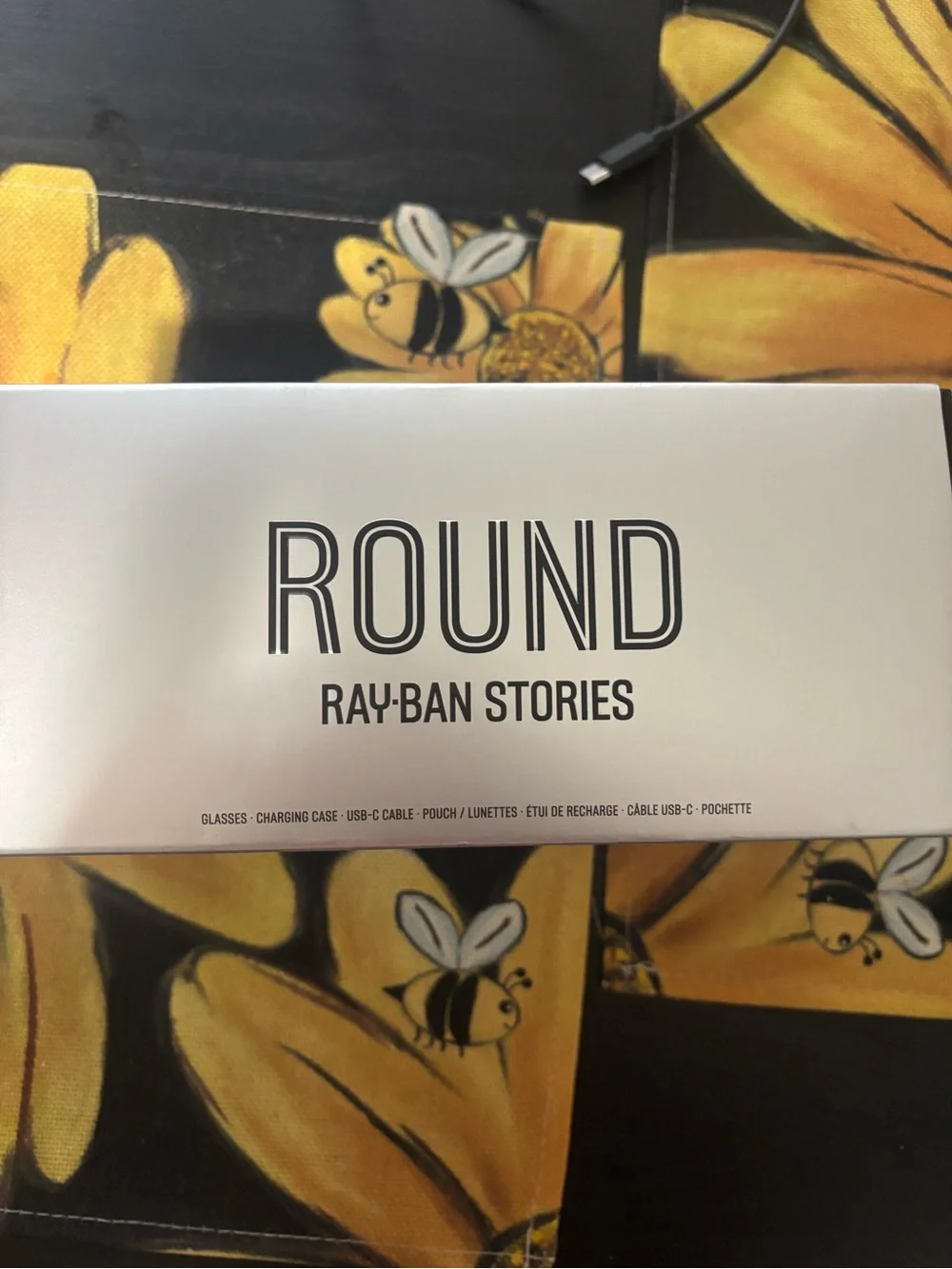 Ray-Ban Stories Round Smart Glasses — Black Frames with Dark Lenses